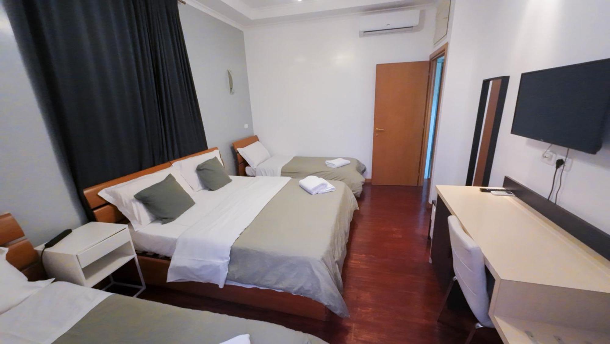 Kaydee Guesthouse ローマ エクステリア 写真