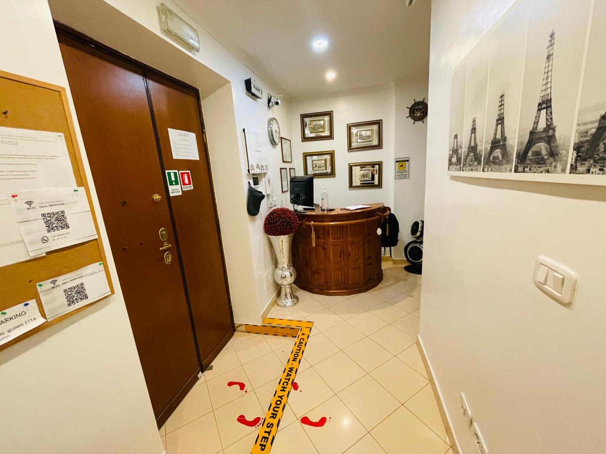 Kaydee Guesthouse ローマ エクステリア 写真