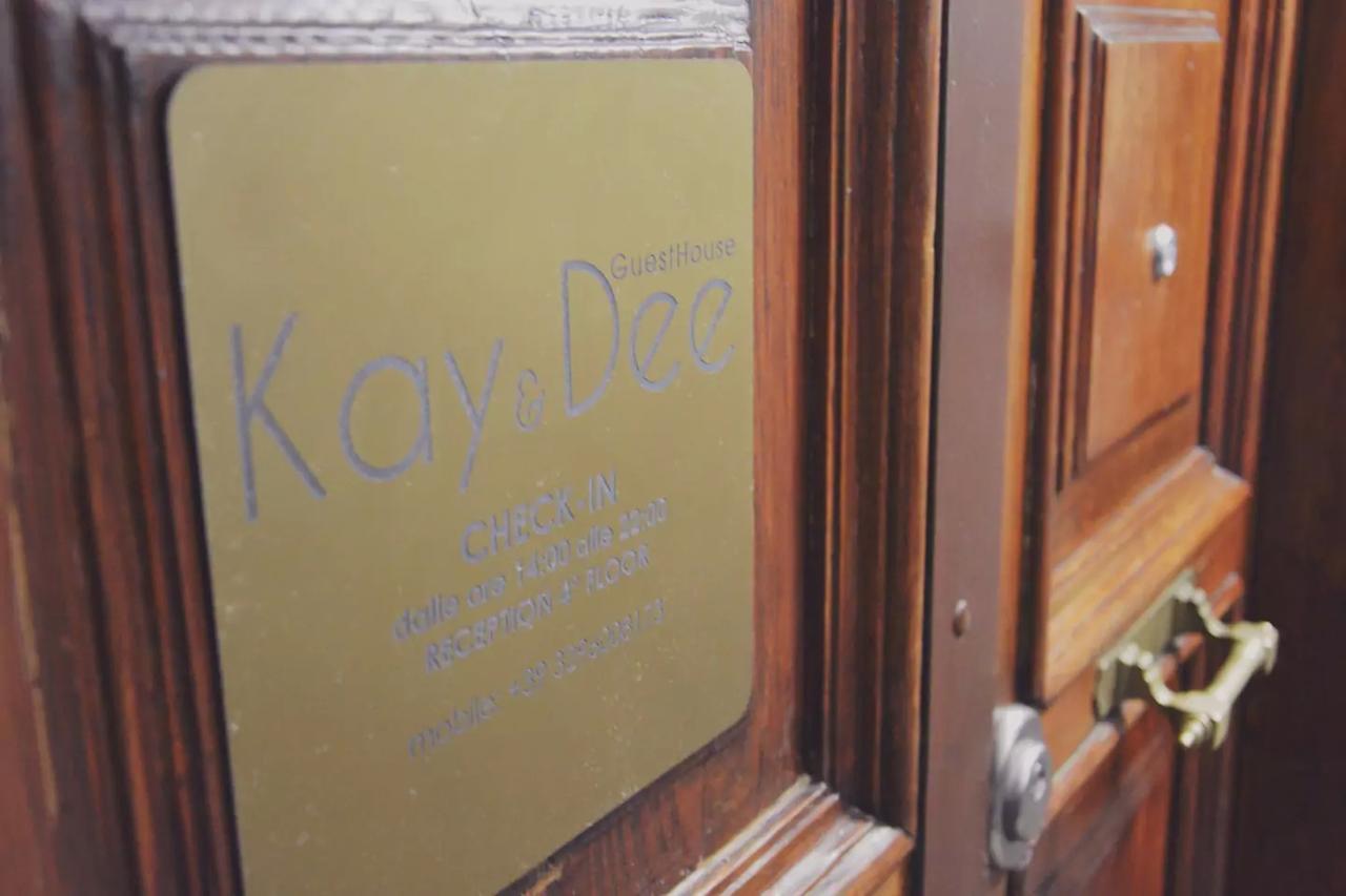 Kaydee Guesthouse ローマ エクステリア 写真