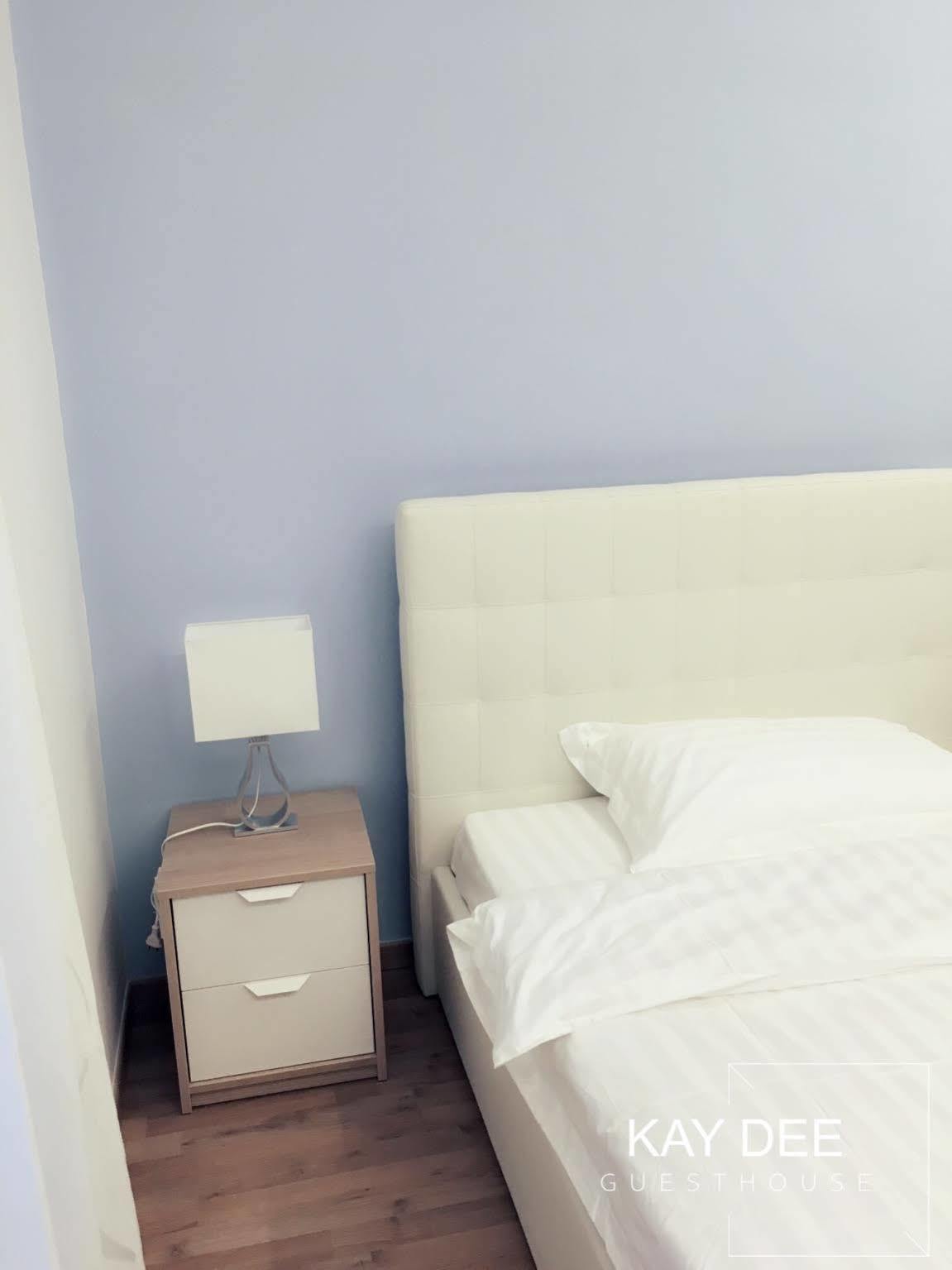 Kaydee Guesthouse ローマ エクステリア 写真