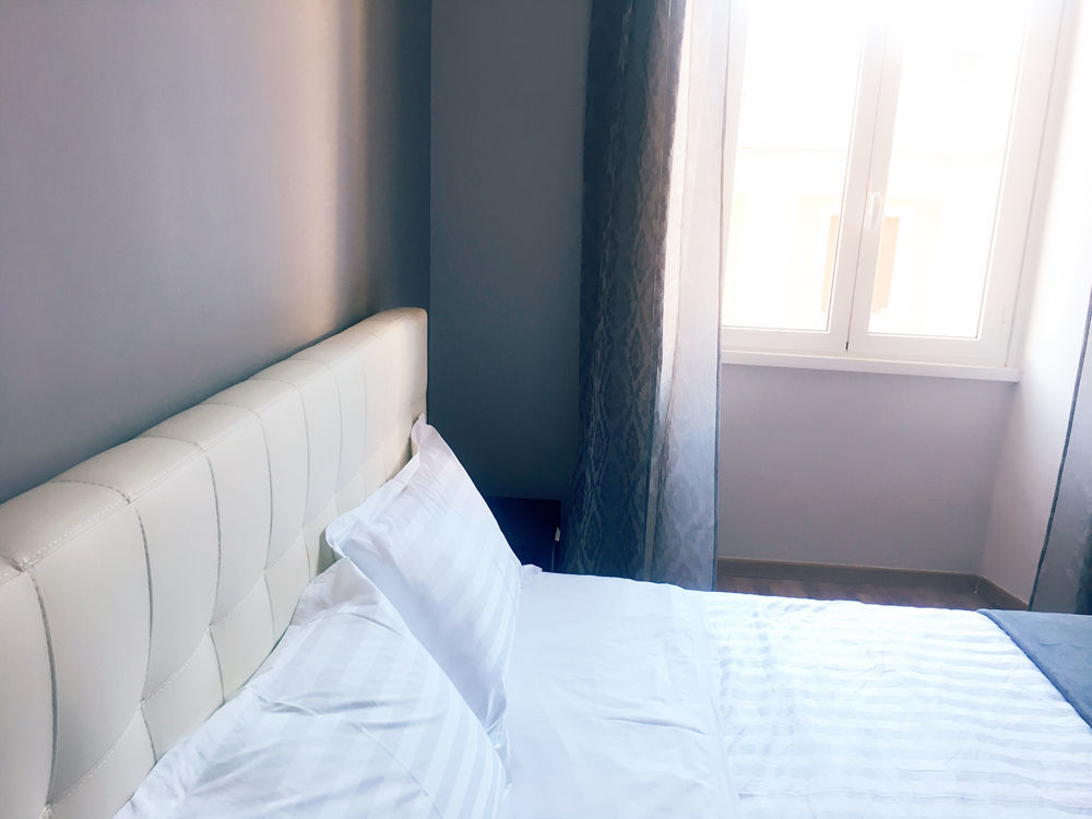 Kaydee Guesthouse ローマ エクステリア 写真